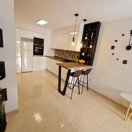 Sybarix Apartment: Precioso Apartamento Con Vistas Al Golf Y El Mar La Envia Exterior photo