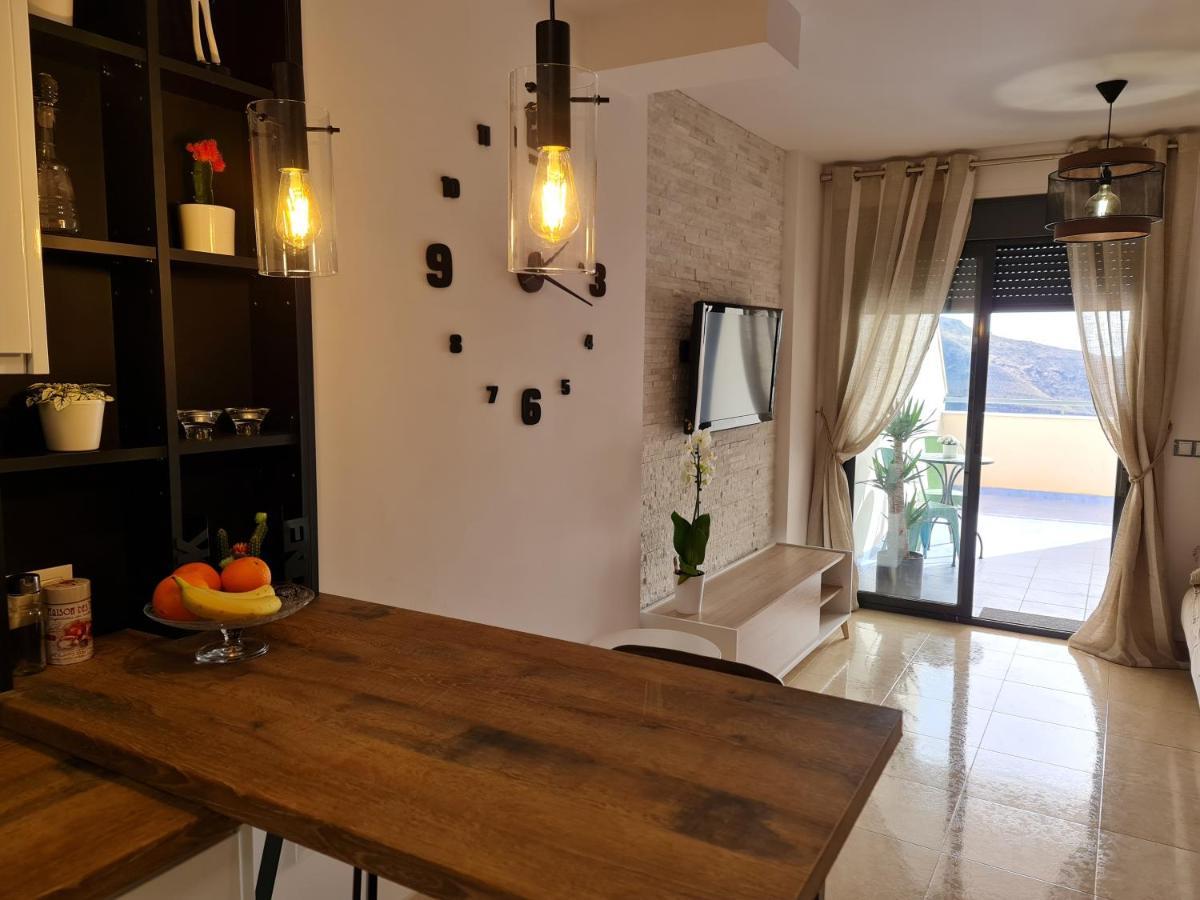 Sybarix Apartment: Precioso Con Vistas Al Golf Y El Mar La Envia